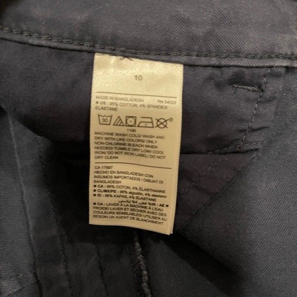Old navy pants - Picture 3 of 3